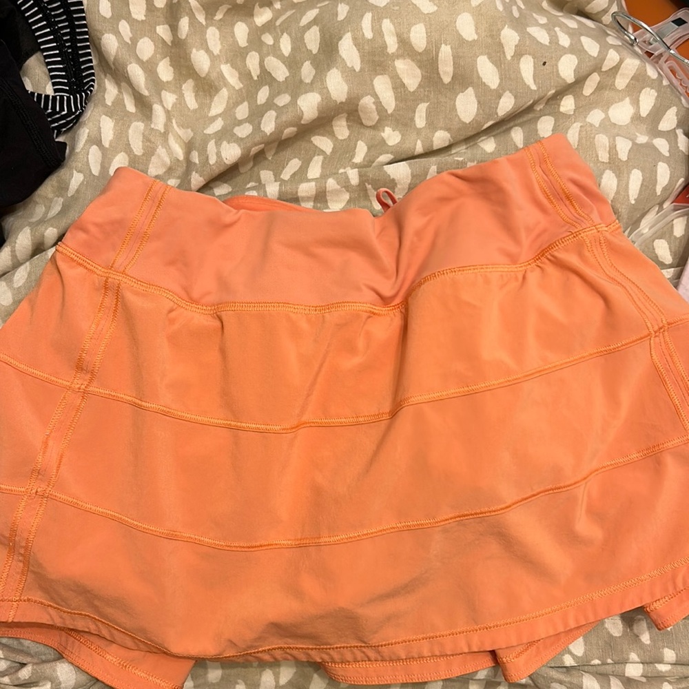 Lulu lemon pace revival skirt